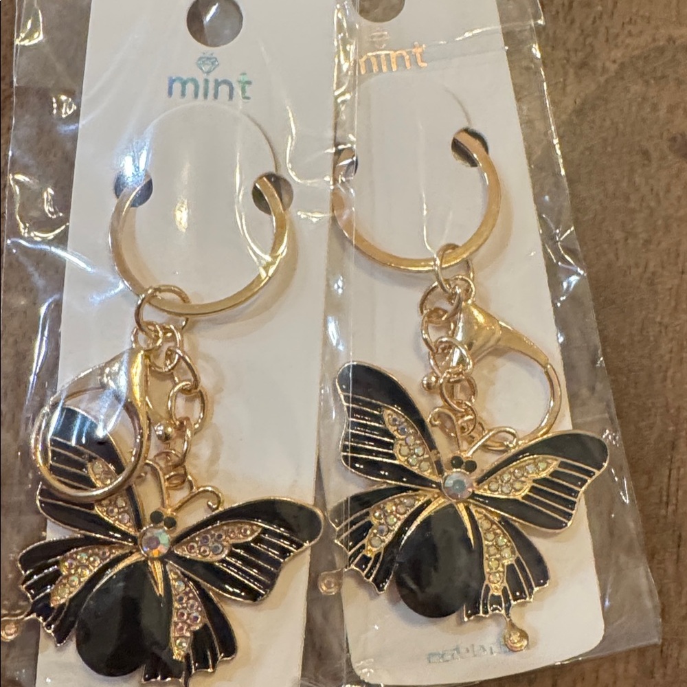 Black Rhinestone Butterfly Keychain
